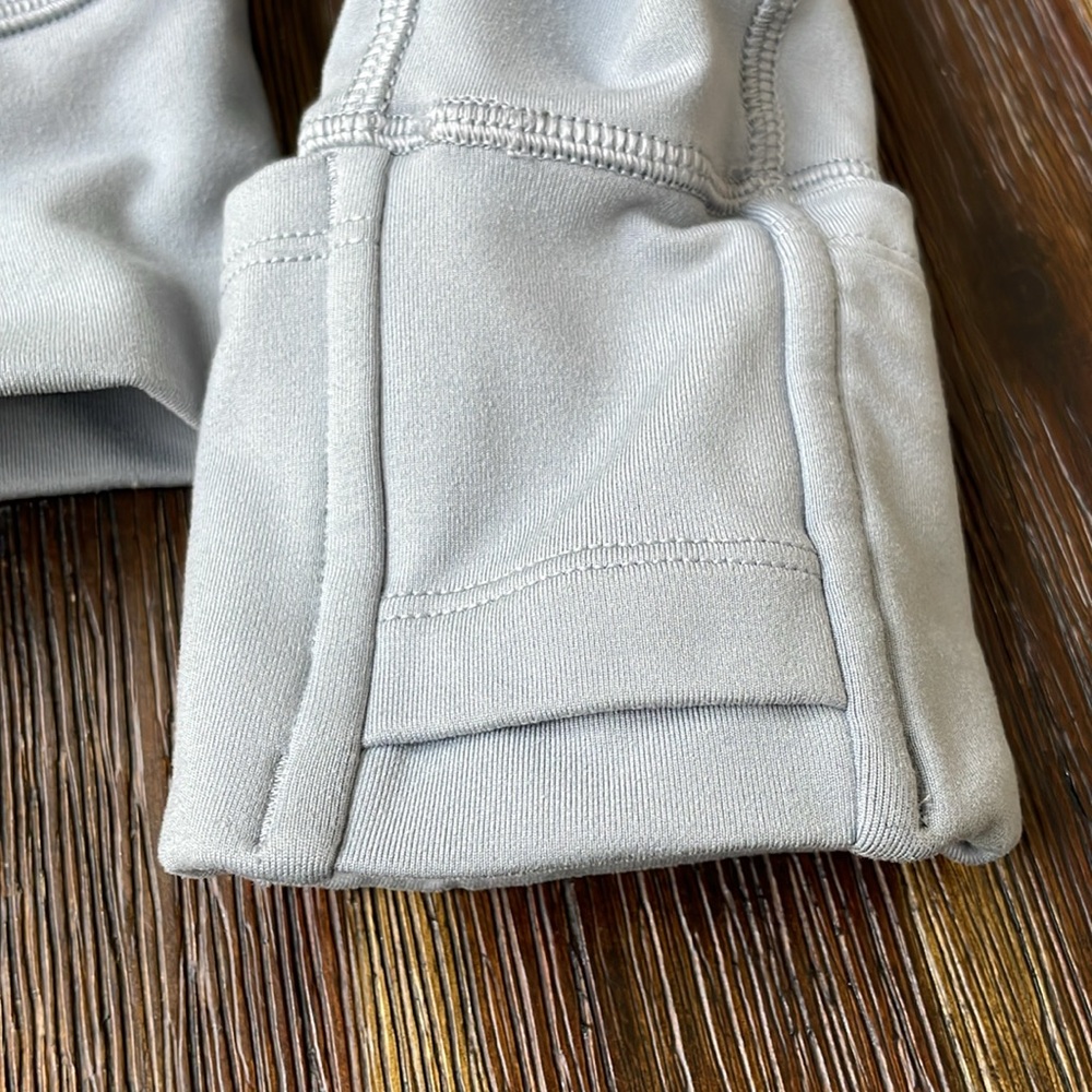 Lululemon It’s Rulu Classic Fit Crew Fleece Sz 8 EUC - Picture 5 of 9
